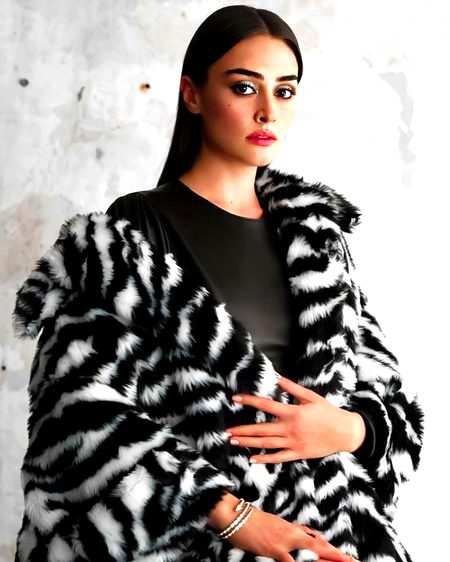 Turkish Celebs image