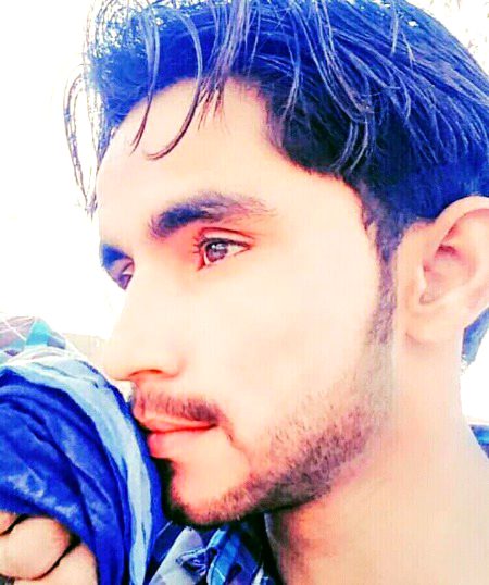 Unsy Mohbat Kamal Ki Hoti Hy 
Jin Ka Milna Kismat Main Nh Hota😔😔😔
💔💔🚶Tanha Aliyan.🚶🚶