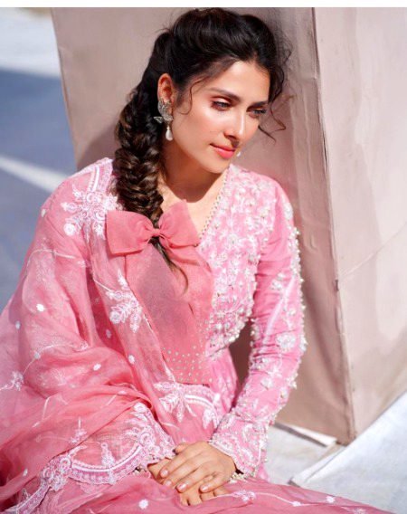 Pakistani Celebs image