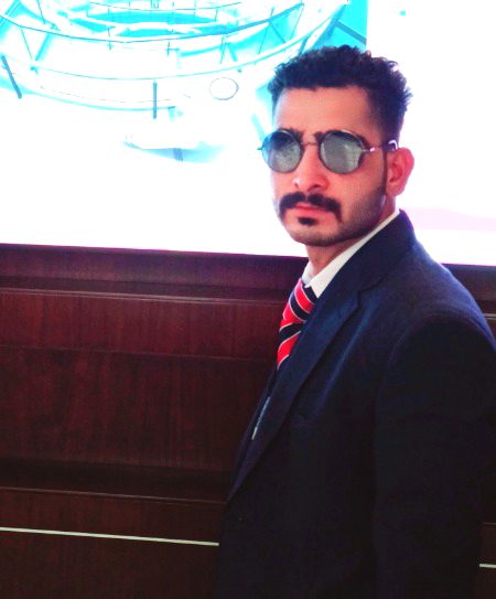 Hum woh pathar hain jo har dor main bhari niklay...p1 ✌️✌️✌️