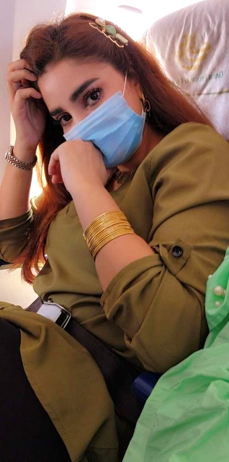 صبر رکھو وہ ذات تمہارا امتحان لے رہی ہے نوازے گی تمہیں بھی بس ثابت قدم رہو🔥 Mahii 💔