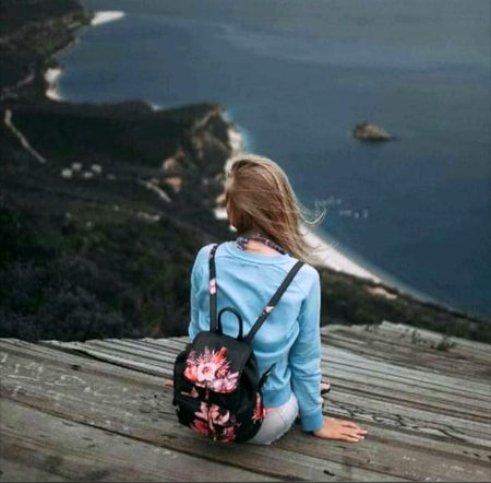 Milay tu hazaron lOg han zindagi me Lakin🔥🔥wo Sab Say Alag tha jO qisamt ma Naa tha