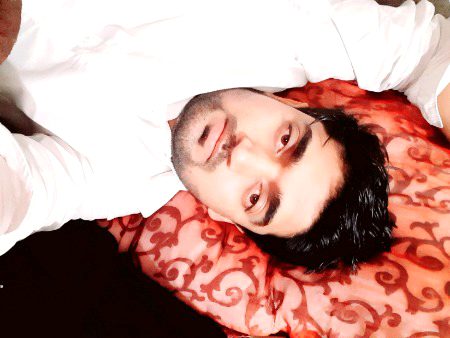💕۔زیادہ۔نہیں۔بس۔میری۔اتنی۔سی۔بات۔مان۔لو۔❤
یہ۔لو۔میرا۔ہاتھ۔اسے۔عمر۔بھر۔کے۔لیے۔تھام۔لو۔۔❤