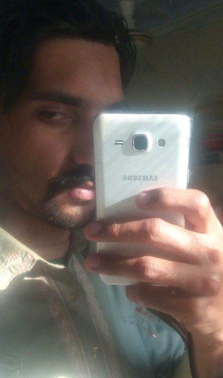 Akhiyan  Dy  nerey  nerey wasy  wadda hassy  wada  ty  dil  khasy  wda👌