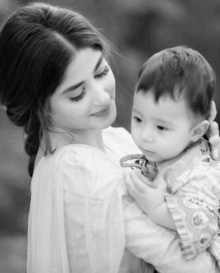 Pakistani Celebs image