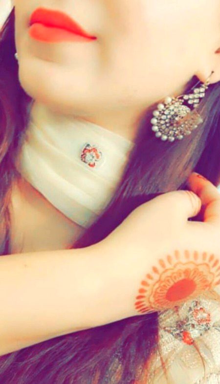 Beautiful People image