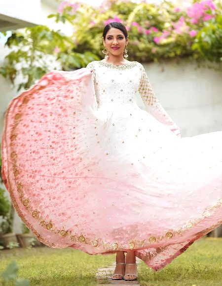 Pakistani Celebs image