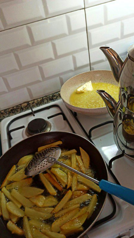 Iski category btaó koi ☹️