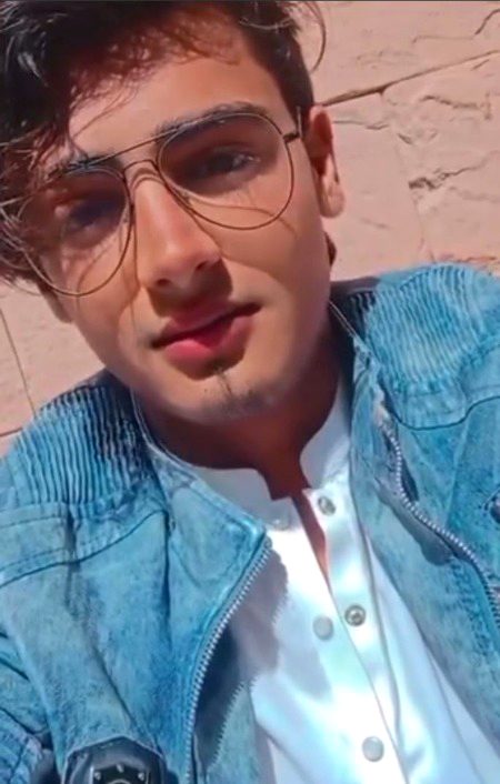 Beautiful People image