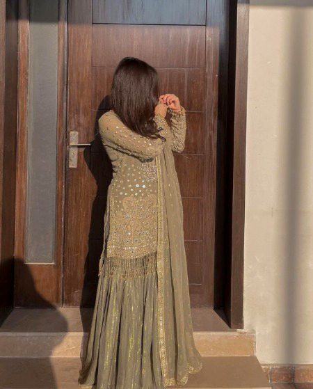 Beautiful People image