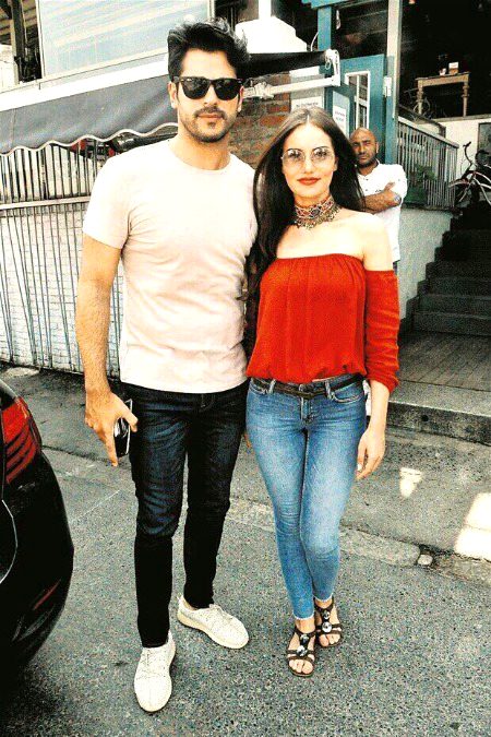 Turkish Celebs image