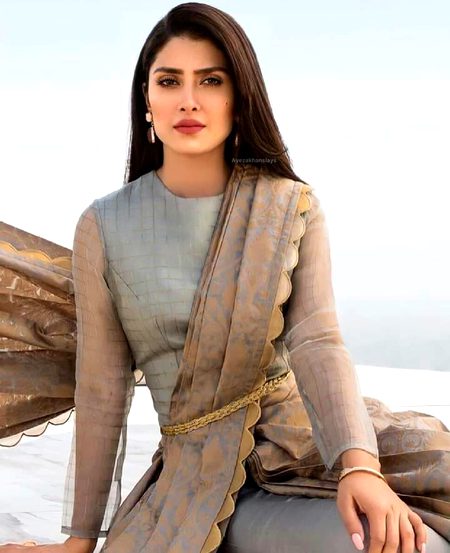 Pakistani Celebs image
