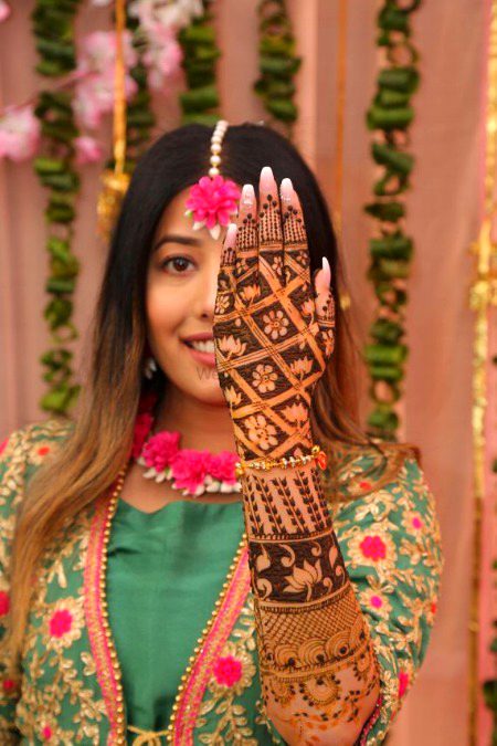 Mehndi Design image