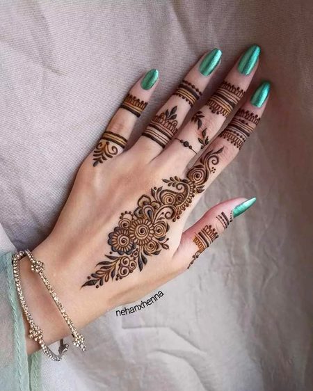 Mehndi Design image