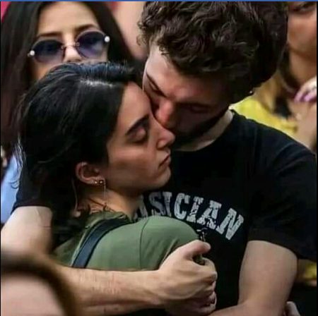 Beautiful People image