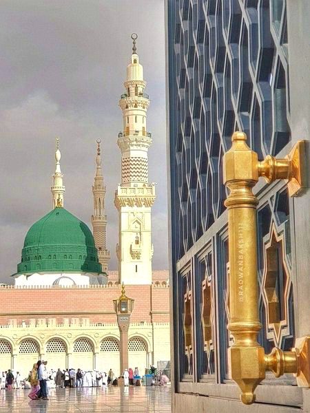 ﺻﻠﯽ ﺍﻟﻠﮧ ﻋﻠﯿﮧ ﻭﺁﻟﮧ ﻭﺳﻠﻢ