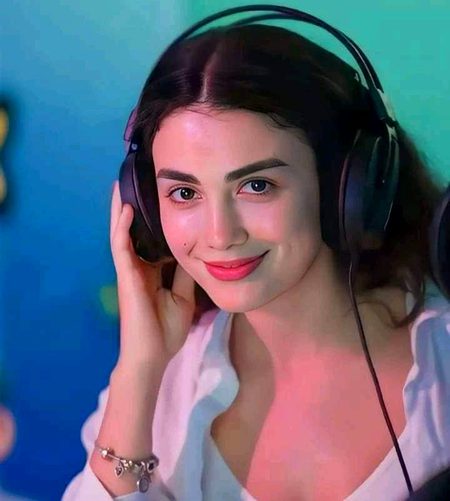 Turkish Celebs image