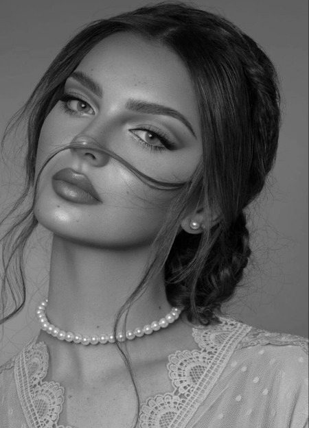 Beautiful People image