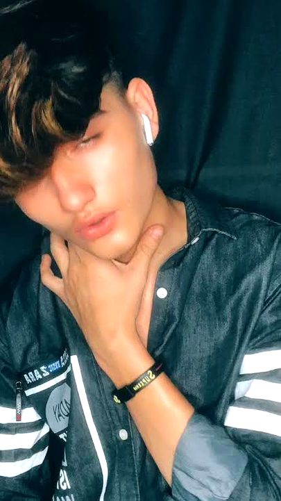 TikTok Stars image
