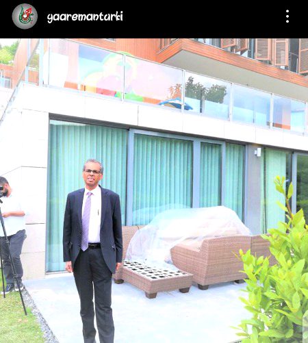 Dr.Furqan Hameed at Engin Altan Düzyatan's Home❣️❣️❣️