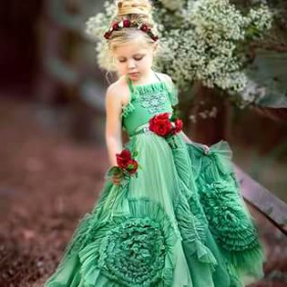 میــری محبتــــ صرفـــ اُس ڪــی امــانتــــ ہــے
الّلہ تعــالٰی نــے جســے میــرے لیــے حلال ڪـــر دیــا ہــے🌸