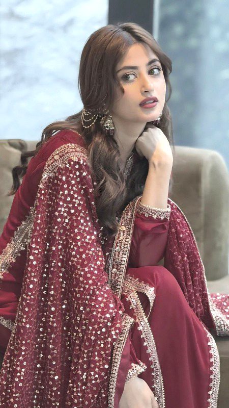 Pakistani Celebs image