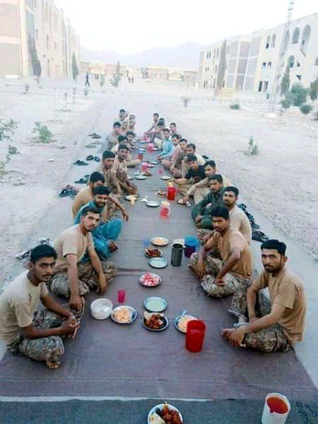 Aftyari Kon kon.karna chaiga humari sath .d5