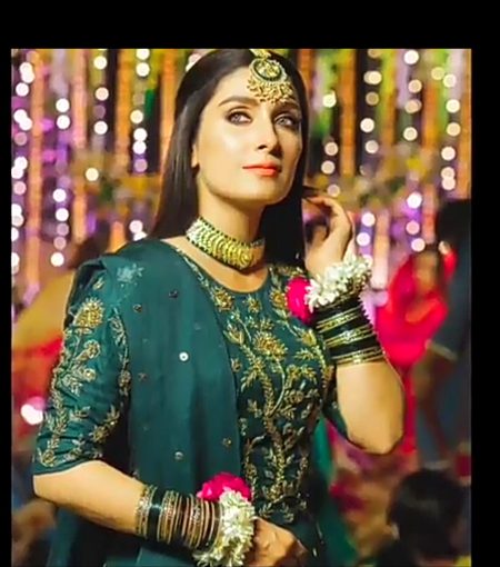 Pakistani Celebs image