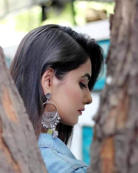 اسے کہنا ہم نے تمھارے بغیر منائی نہیں ہے.💔
وہ ایک لفظ جسے تم عید کہتے ہو.🔥🌚
❤️🥀👑Mushk