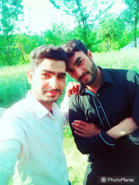 Jo zehar pee chuka hun tumHin ne mujHe diya...!
Ab tuM to ZindaGi ki DuayEn mujHe na Do...!