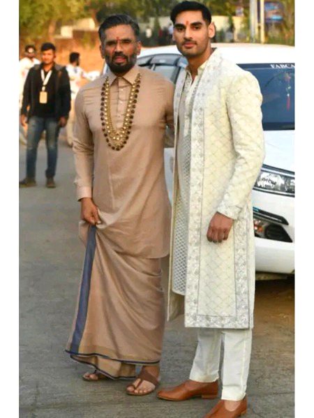 #SunilShetty During His Daughters Marriage Ceremony