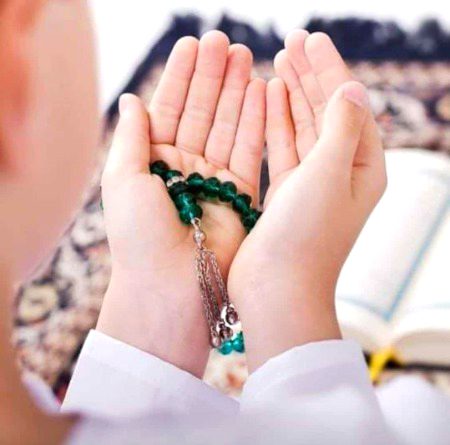 Meri dua tu sun ly zra mere khuda tu hai khan