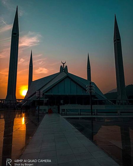 #sunset 
#faisalmosque 
#Islamabad