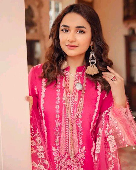 Pakistani Celebs image