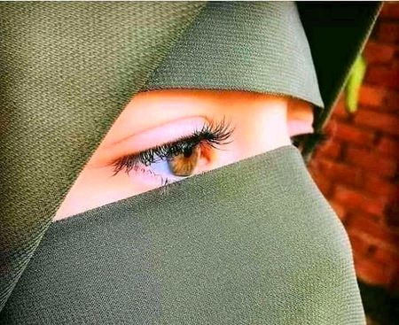 KAbi kabi sochti hu k mn kesi esi دنیا mn chali jao jhan koi b na ho ۔۔khamoshi ho or tanhai ho ۔lkn afsoss esi دنیا موت k bad melti ha ۔۔
Jugnu 💞