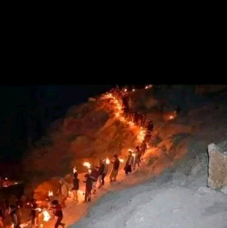 پہلے زمانے میں شب برات یوں چراغ (موٹھے ) جلا کر منائی جاتی تھی ۔۔