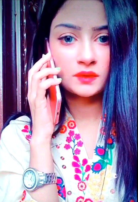اسکا مصروف ہے کہیں نمبر🎭
کال ملا کے میں اذیت میں ہوں🔥