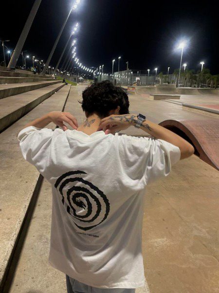 آنے والا دور بتاہے گا
آخر ہم کیوں خاموش تھے ✨🌸