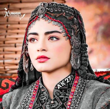Turkish Celebs image