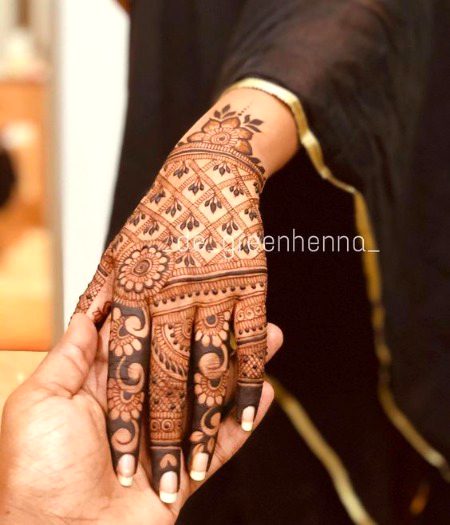 Mehndi Design image