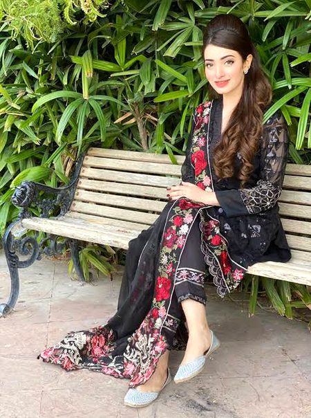 Pakistani Celebs image