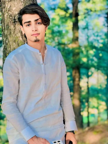 Beautiful People image