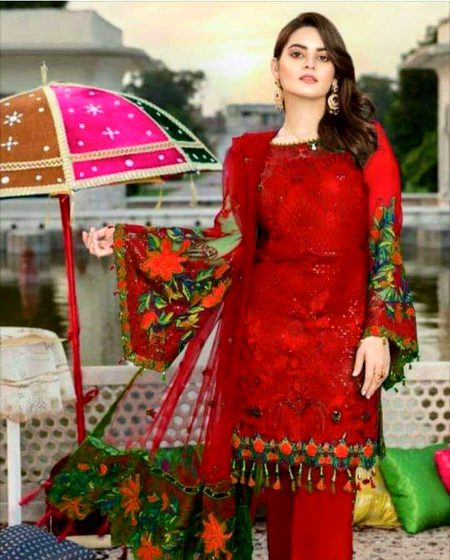 نہ عشق کروں جھوٹا ، نہ پیار کروں فرضی 😍🙂
آگے نہیں لکھوں گى ، میرا شعر میری مرضی