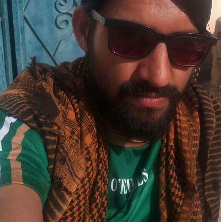 My new  pic  kesi  hai btao zra 👌