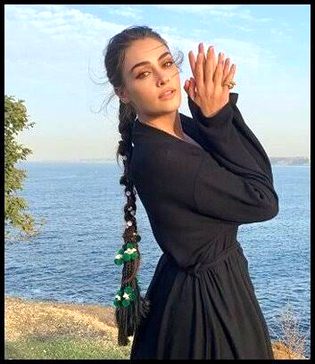 Turkish Celebs image