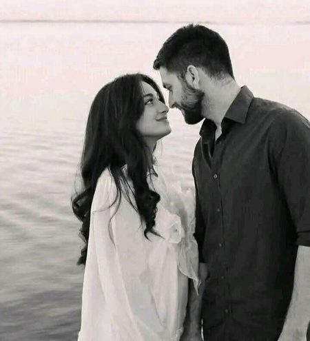 میرا دل بھی اچھا ہے بہت لیکن 
میں تم کو گھر میں رکھنا چاہتا ہوں 
  ❣️❣️ For You Jaana ❣️❣️🥀💞