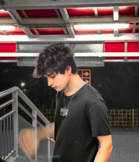 Beautiful People image