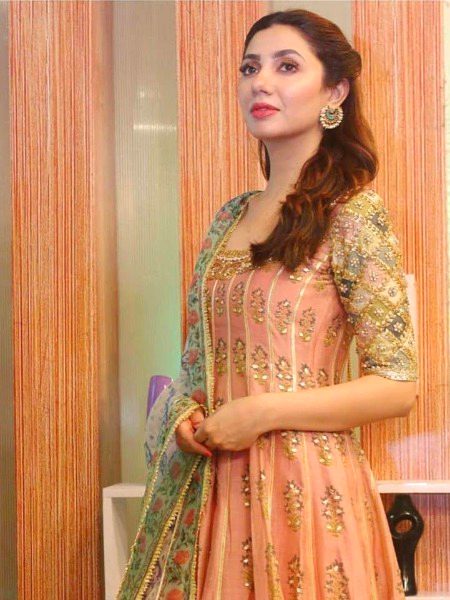 Pakistani Celebs image