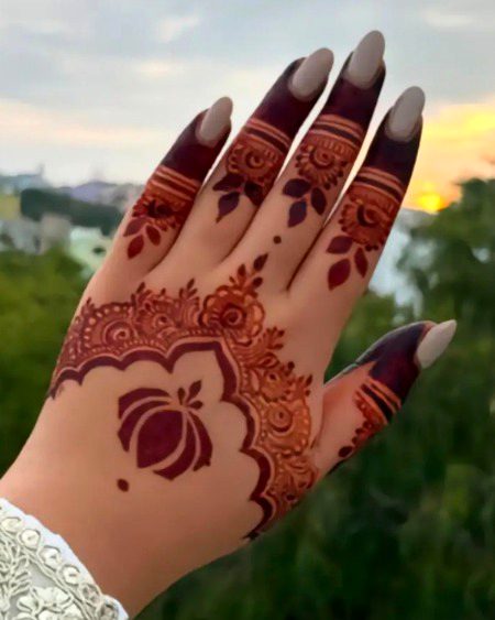 Mehndi Design image