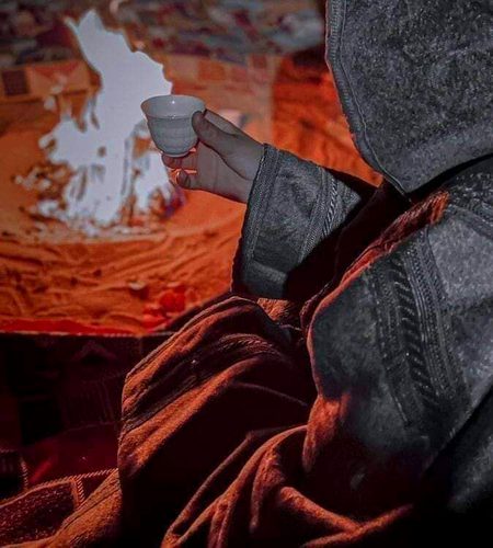 آ جا کبھی تو سامنے اے محشرِ جمال
کب تک تیرے خیال سے باتیں کرے کوئی🔥 Mahii 💔